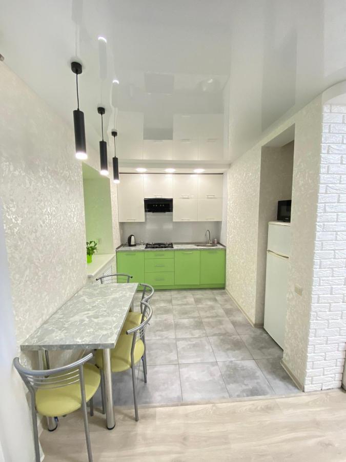 Suite Mira Avenue Center Двухкомнатная Квартира В Центре Возле Тц Цум Tschernihiw Exterior foto