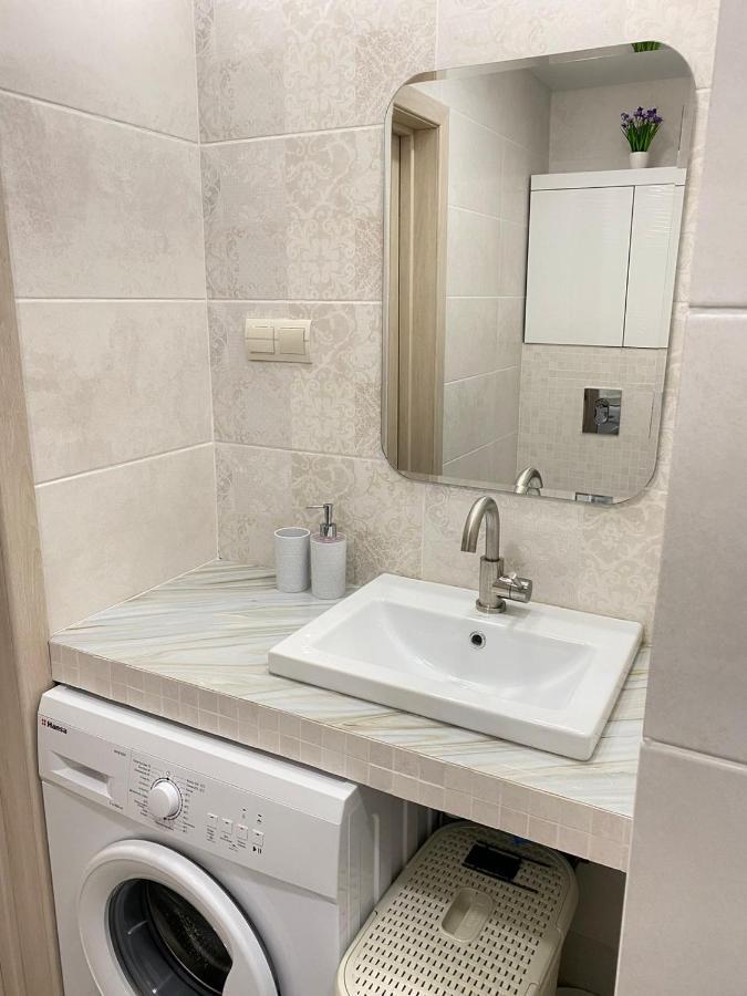 Suite Mira Avenue Center Двухкомнатная Квартира В Центре Возле Тц Цум Tschernihiw Exterior foto